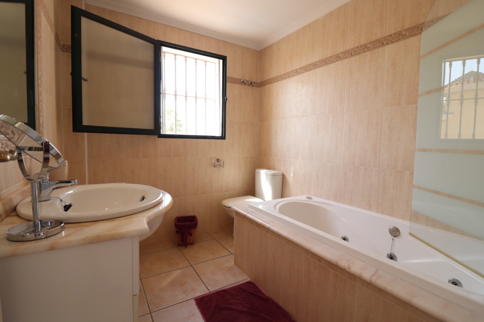 Herverkoop - Villa -
Algorfa - Lo Crispin