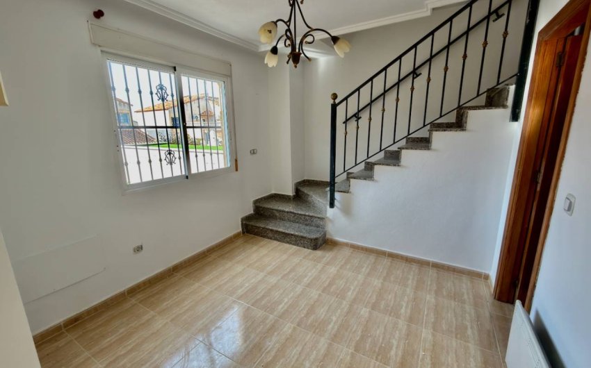 Herverkoop - Villa -
Algorfa - Lo Crispin