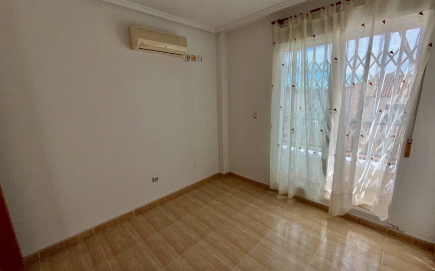 Herverkoop - Villa -
Algorfa - Lo Crispin