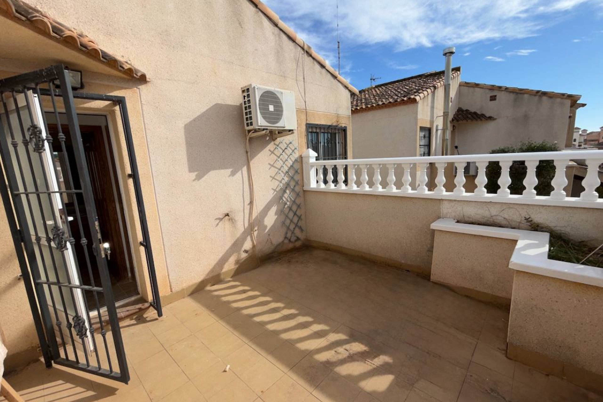 Herverkoop - Villa -
Algorfa - Lo Crispin