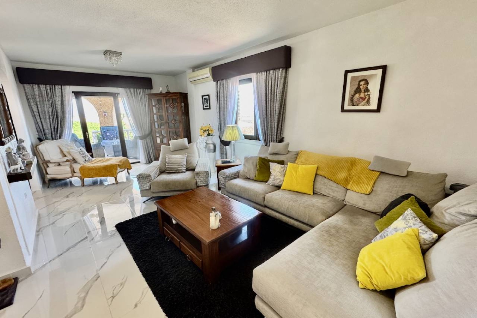 Herverkoop - Villa -
Algorfa - Lomas de La Juliana