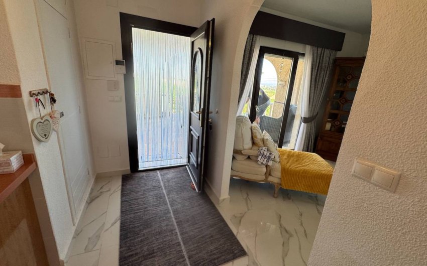 Herverkoop - Villa -
Algorfa - Lomas de La Juliana