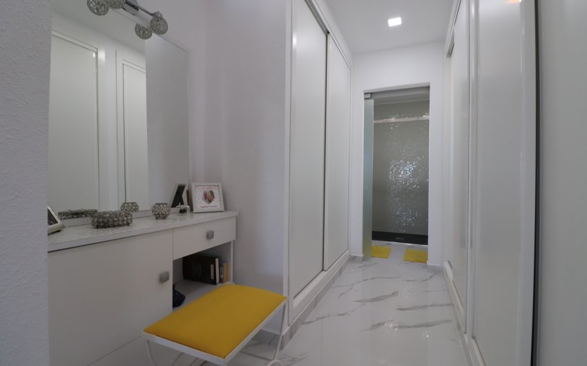 Herverkoop - Villa -
Algorfa - Lomas de La Juliana