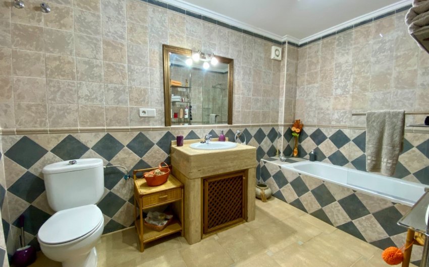 Herverkoop - Villa -
Algorfa - Lomas de La Juliana