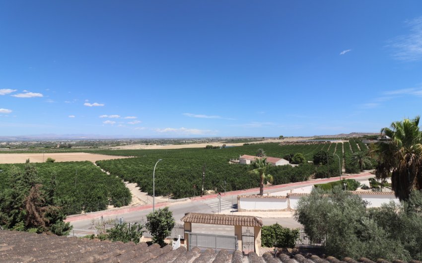 Herverkoop - Villa -
Algorfa - Lomas de La Juliana