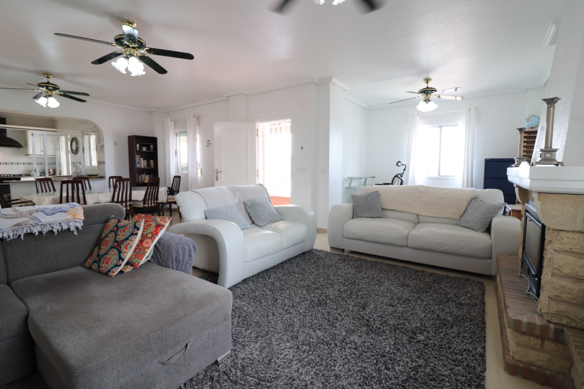 Herverkoop - Villa -
Algorfa - Lomas de La Juliana