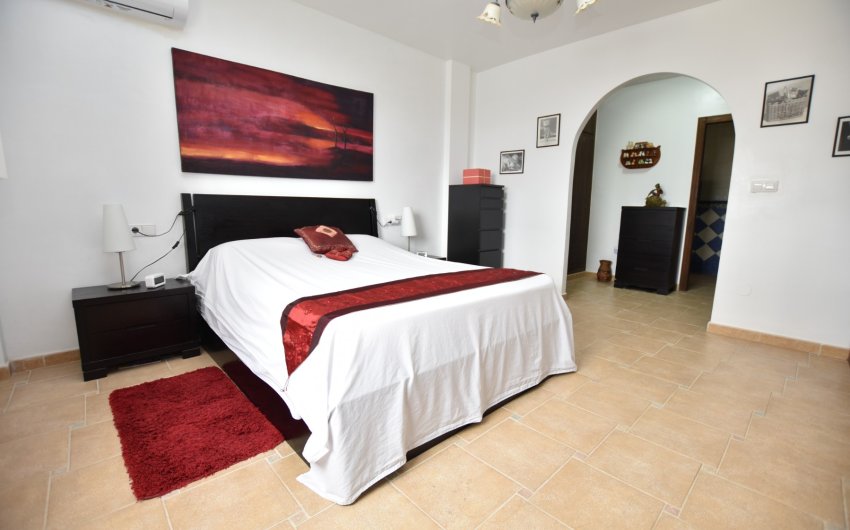 Herverkoop - Villa -
Algorfa - Montemar