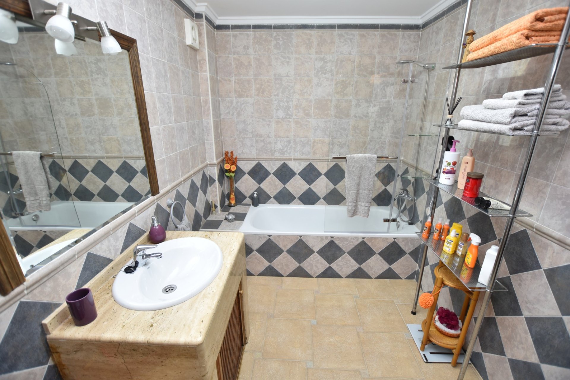 Herverkoop - Villa -
Algorfa - Montemar