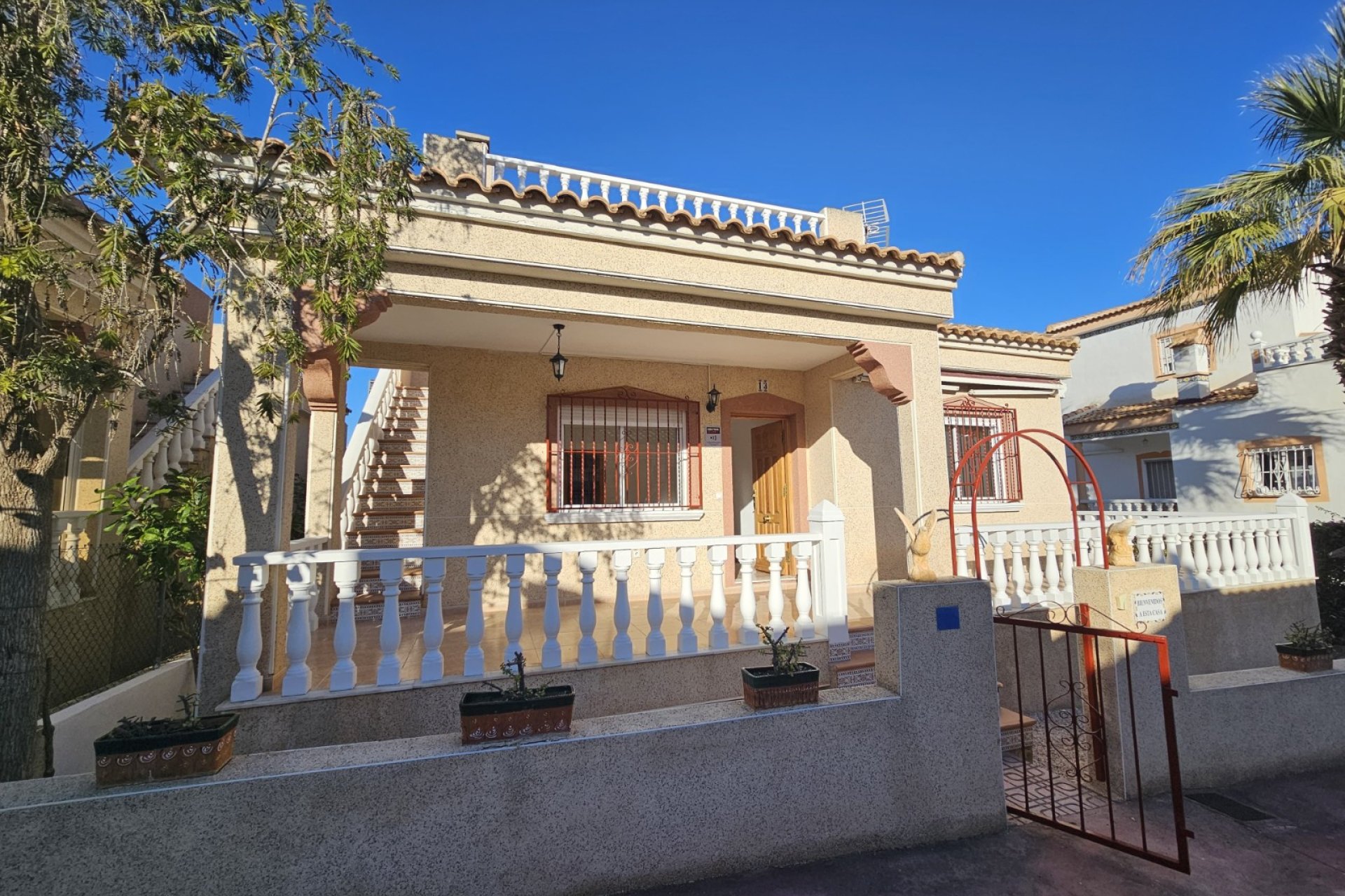 Herverkoop - Villa -
Algorfa - Montemar