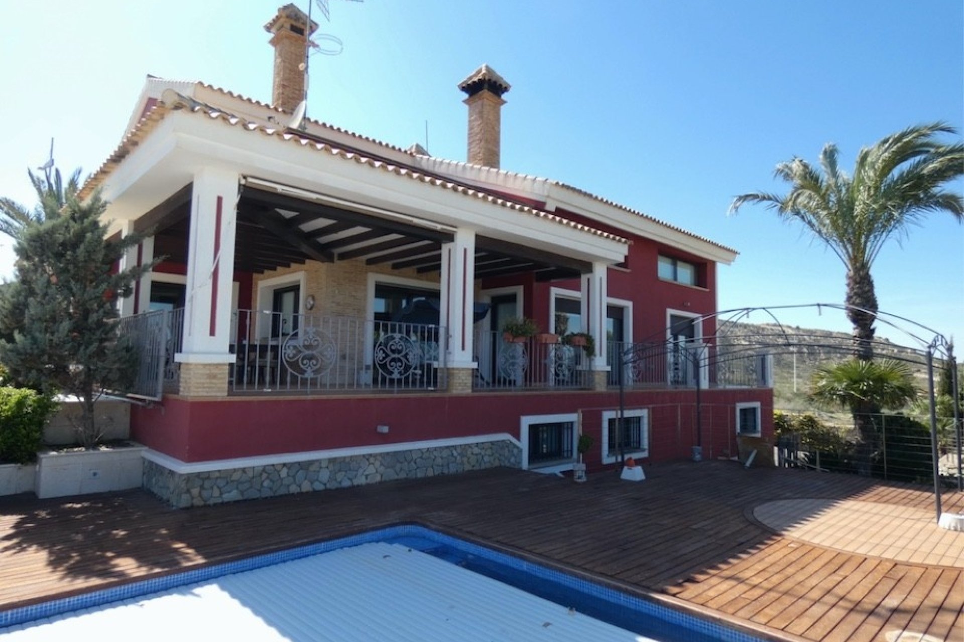Herverkoop - Villa -
Algorfa