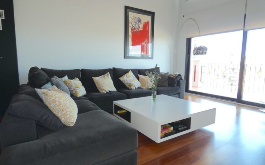 Herverkoop - Villa -
Algorfa