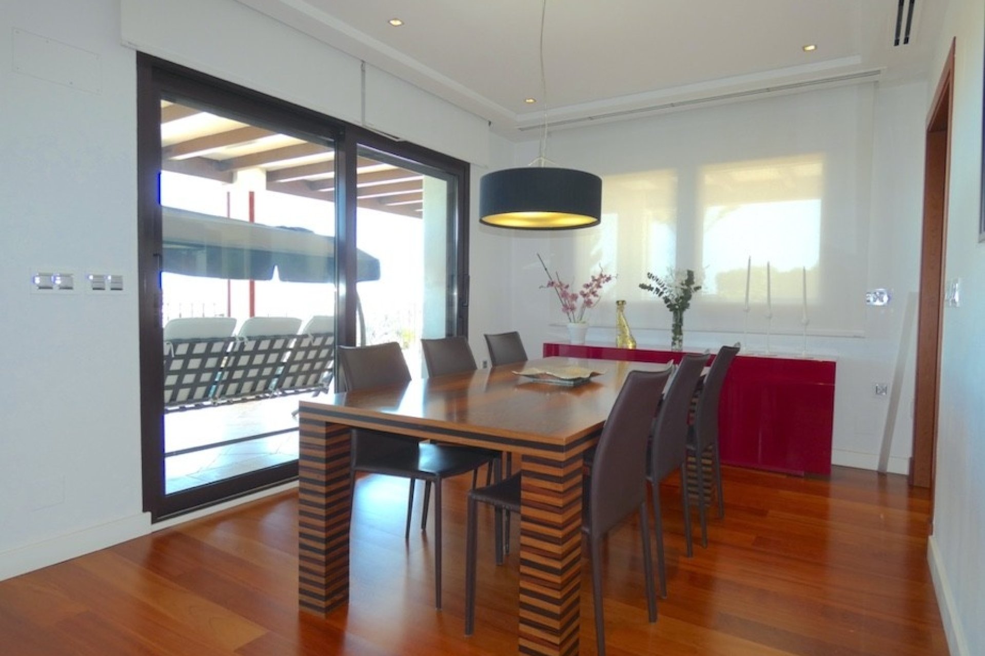 Herverkoop - Villa -
Algorfa