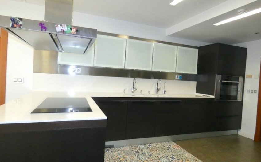 Herverkoop - Villa -
Algorfa