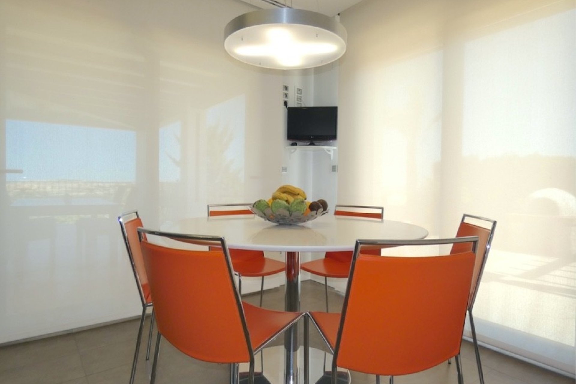 Herverkoop - Villa -
Algorfa