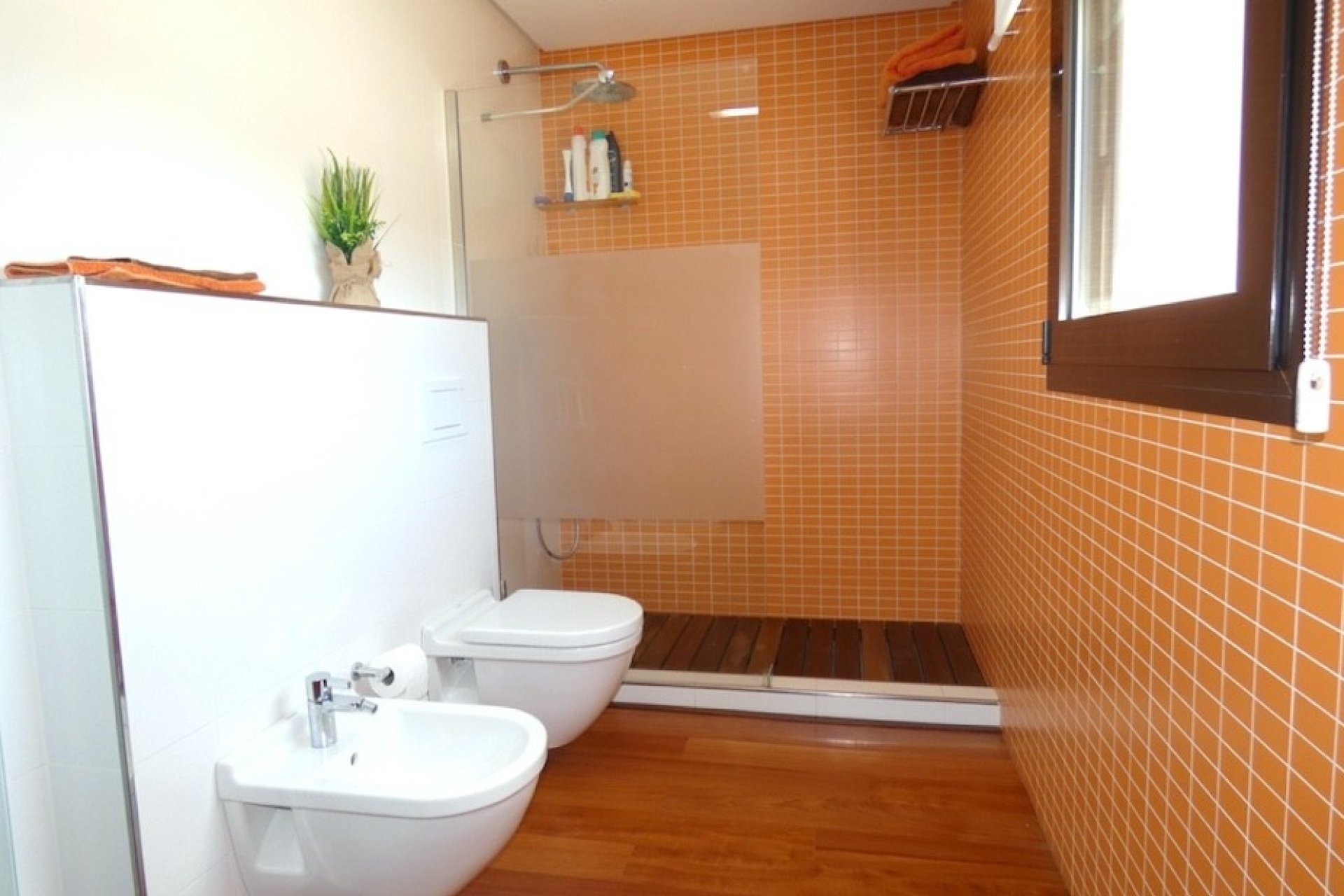 Herverkoop - Villa -
Algorfa