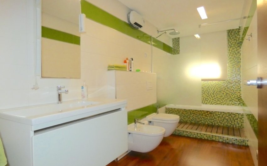 Herverkoop - Villa -
Algorfa