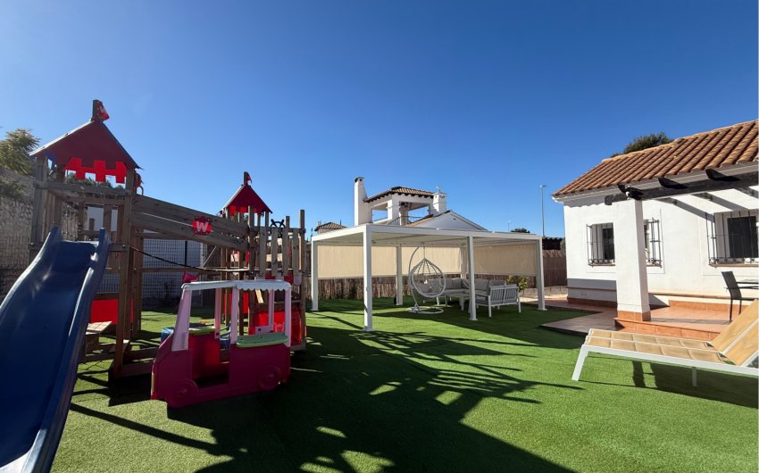 Herverkoop - Villa -
Alhama de Murcia - Alhama