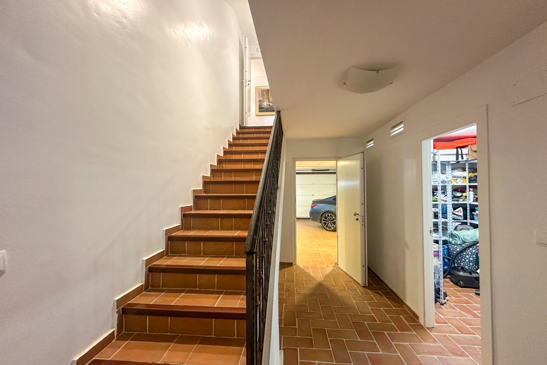 Herverkoop - Villa -
Alicante - Campoamor