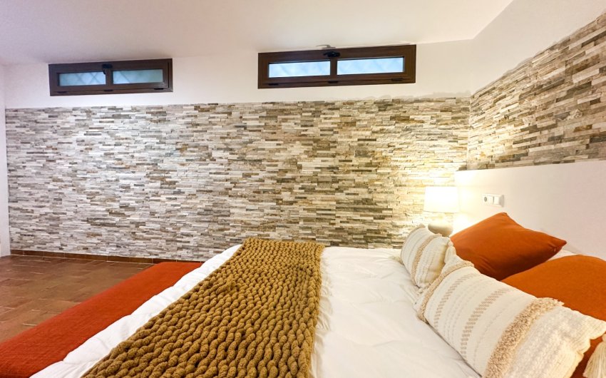 Herverkoop - Villa -
Alicante - Campoamor