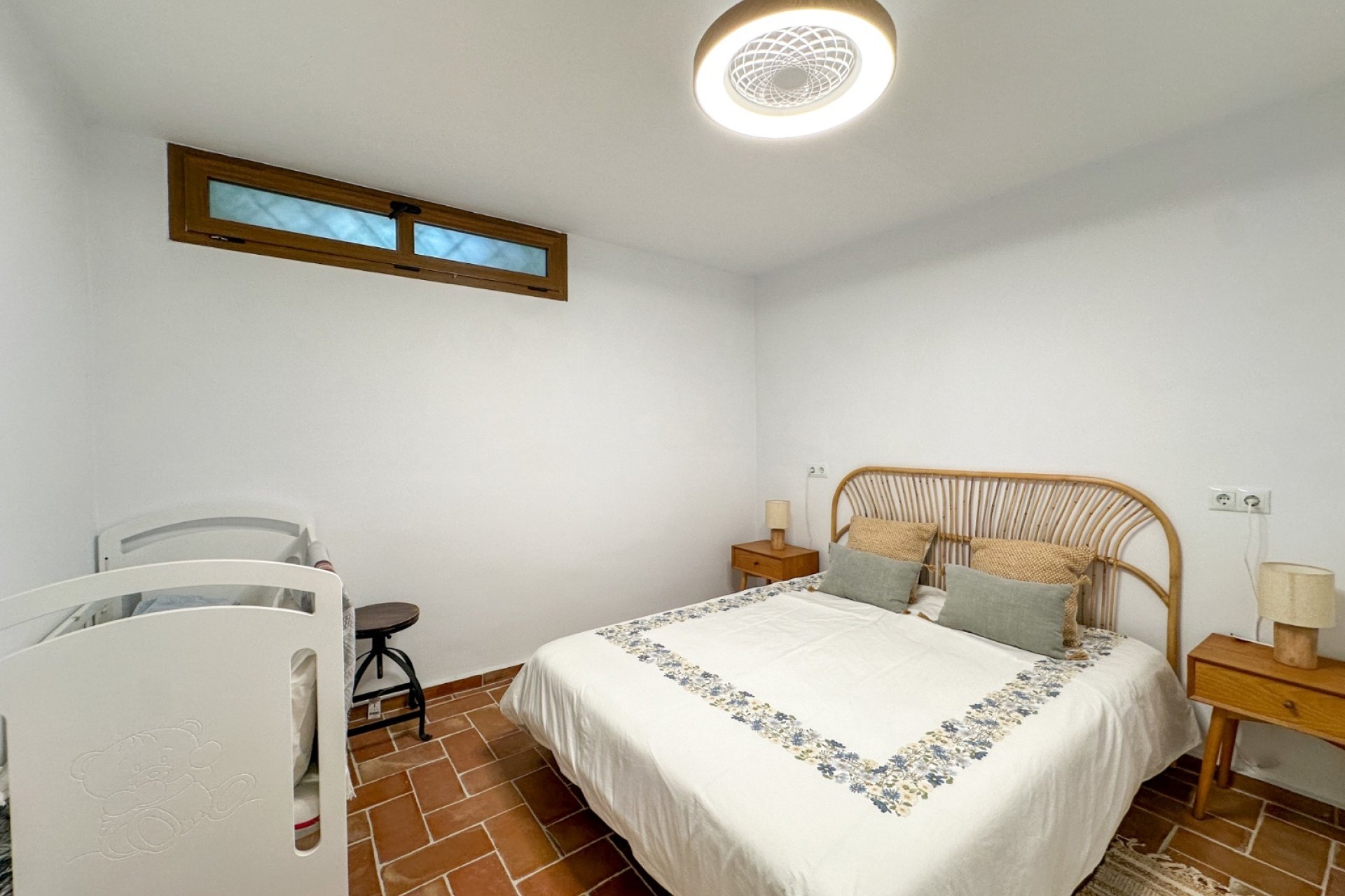 Herverkoop - Villa -
Alicante - Campoamor