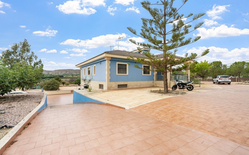 Herverkoop - Villa -
Alicante - Rebolledo