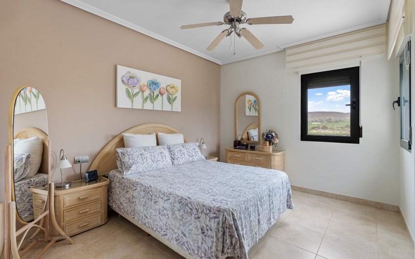 Herverkoop - Villa -
Alicante - Rebolledo