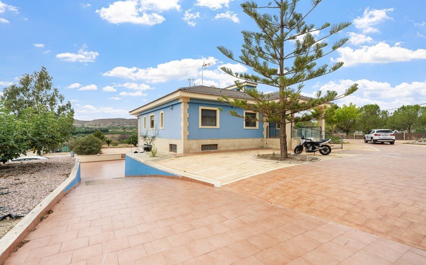 Herverkoop - Villa -
Alicante - Rebolledo