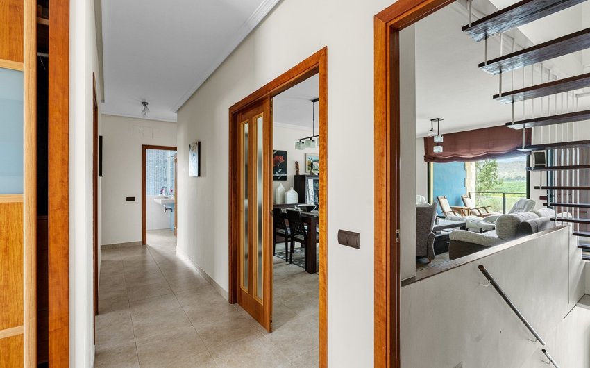 Herverkoop - Villa -
Alicante - Rebolledo