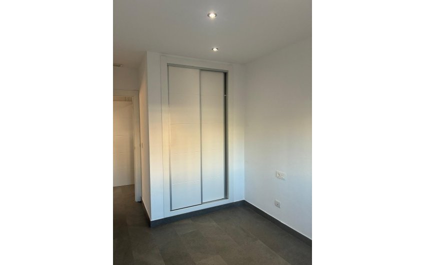 Herverkoop - Villa -
Almoradí - El Banet