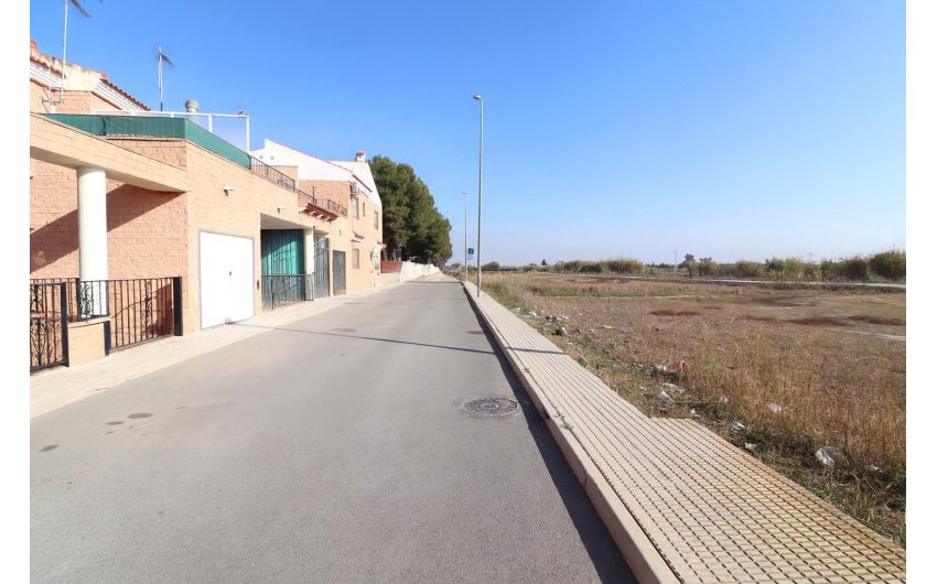 Herverkoop - Villa -
Almoradí - El Saladar