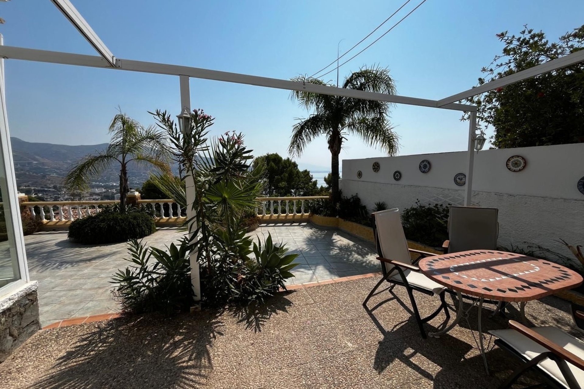 Herverkoop - Villa -
Almuñecar - Costa Tropical