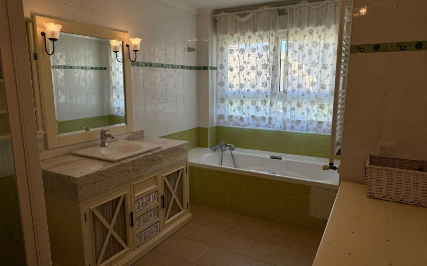 Herverkoop - Villa -
Altea - Altea Hills