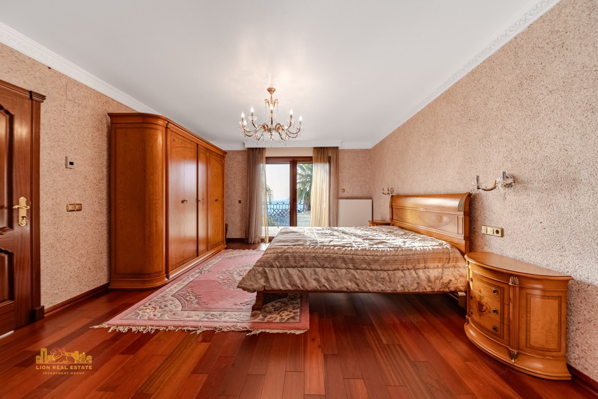 Herverkoop - Villa -
Altea