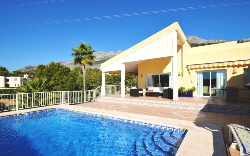 Herverkoop - Villa -
Altea