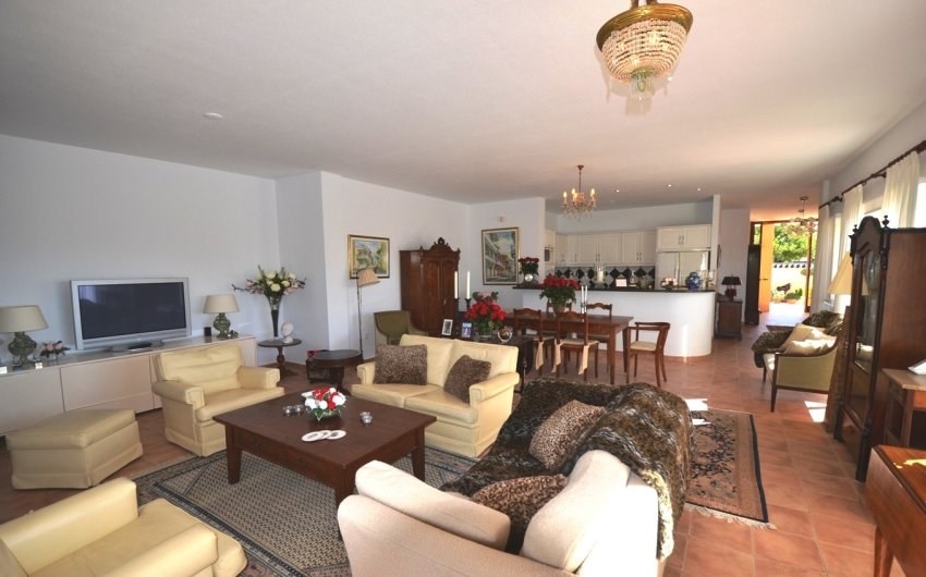 Herverkoop - Villa -
Altea