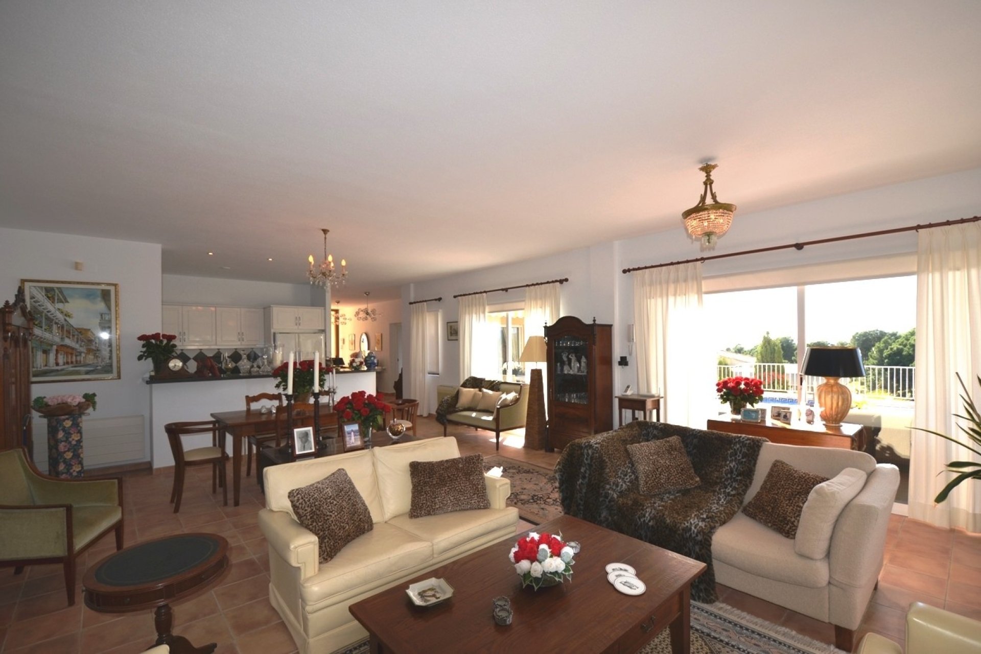 Herverkoop - Villa -
Altea