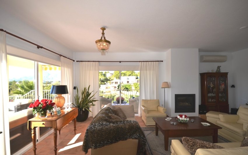 Herverkoop - Villa -
Altea