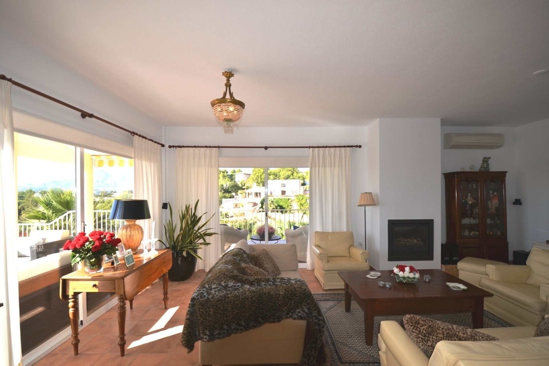 Herverkoop - Villa -
Altea