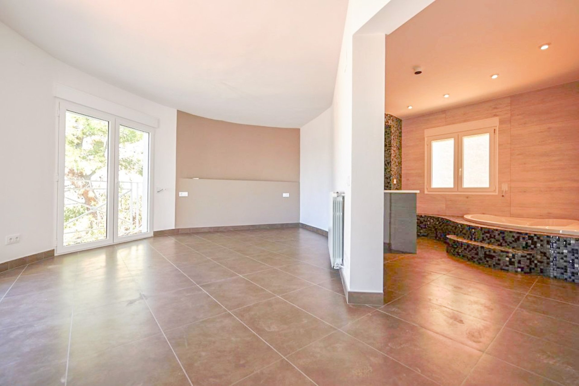 Herverkoop - Villa -
Altea