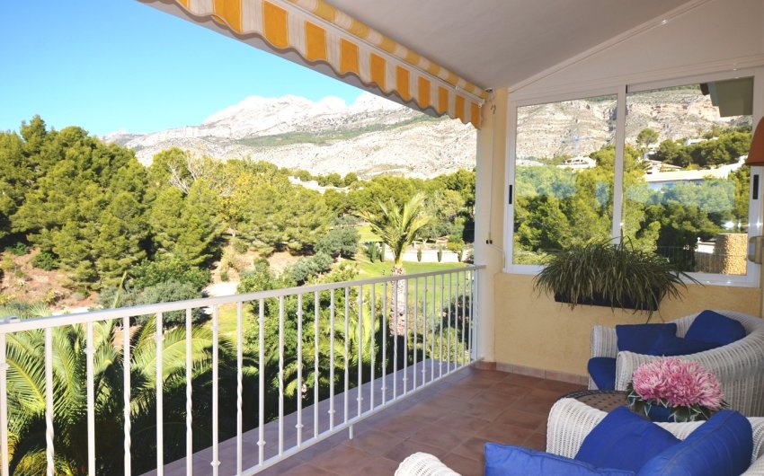 Herverkoop - Villa -
Altea