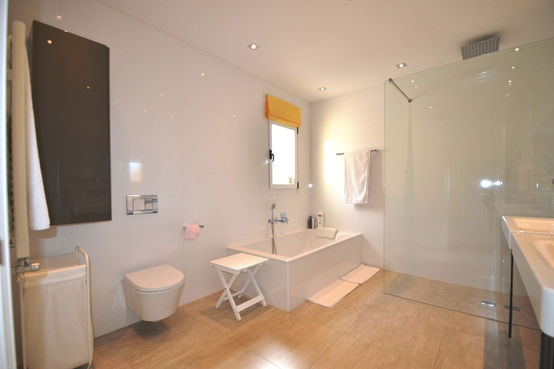 Herverkoop - Villa -
Altea