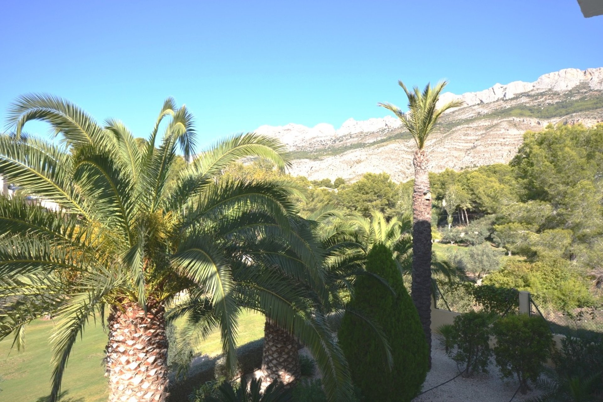 Herverkoop - Villa -
Altea