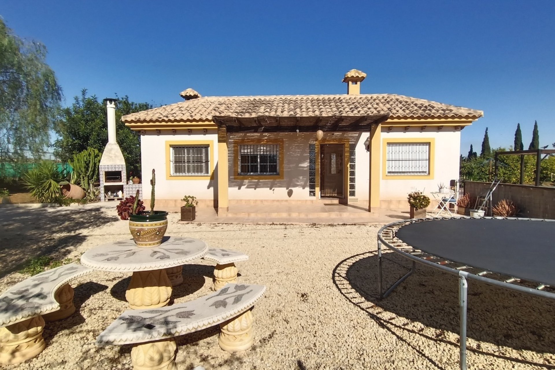 Herverkoop - Villa -
Avileses - Inland