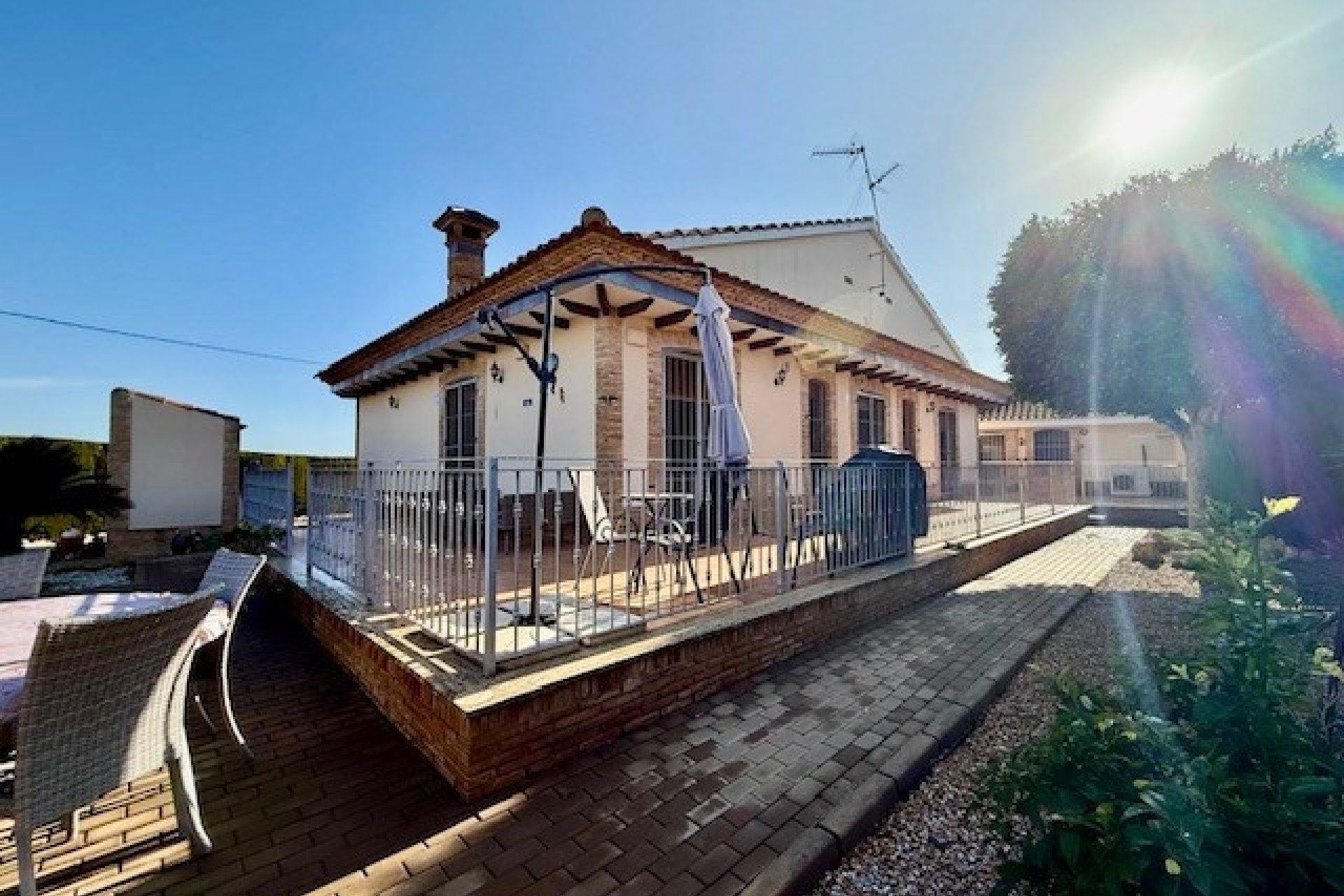 Herverkoop - Villa -
Avileses - Inland