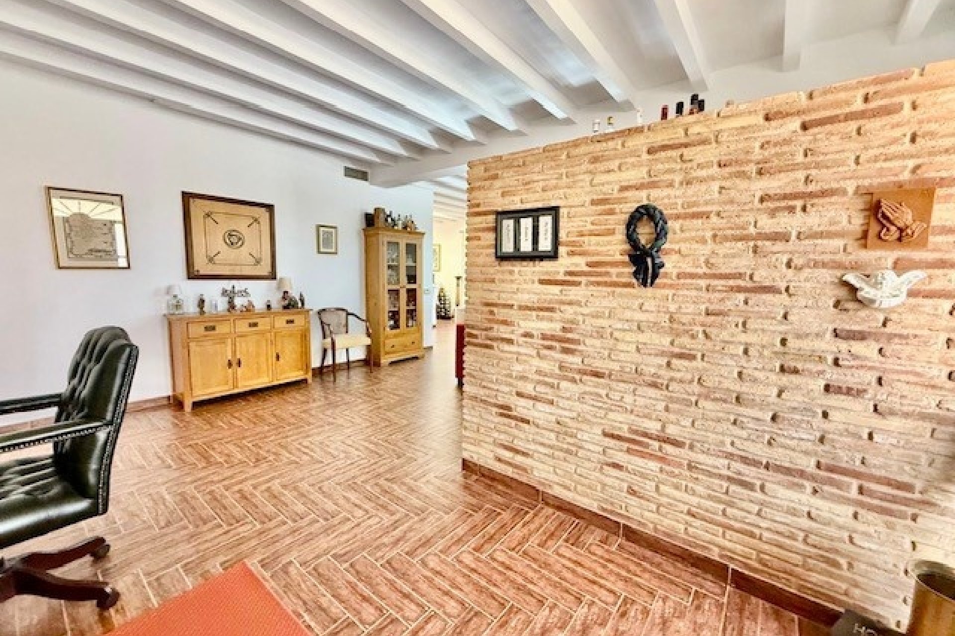 Herverkoop - Villa -
Avileses - Inland