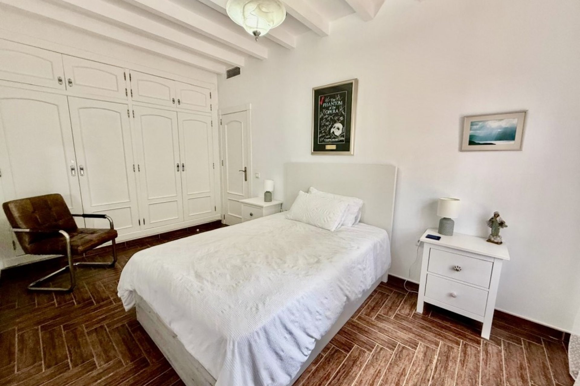 Herverkoop - Villa -
Avileses - Inland