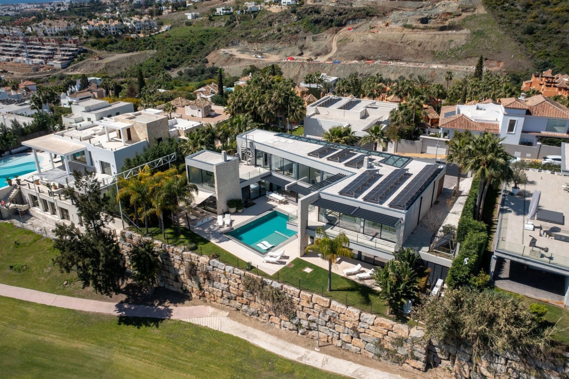 Herverkoop - Villa -
Benahavís - Costa del Sol