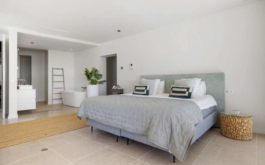 Herverkoop - Villa -
Benahavís - Costa del Sol