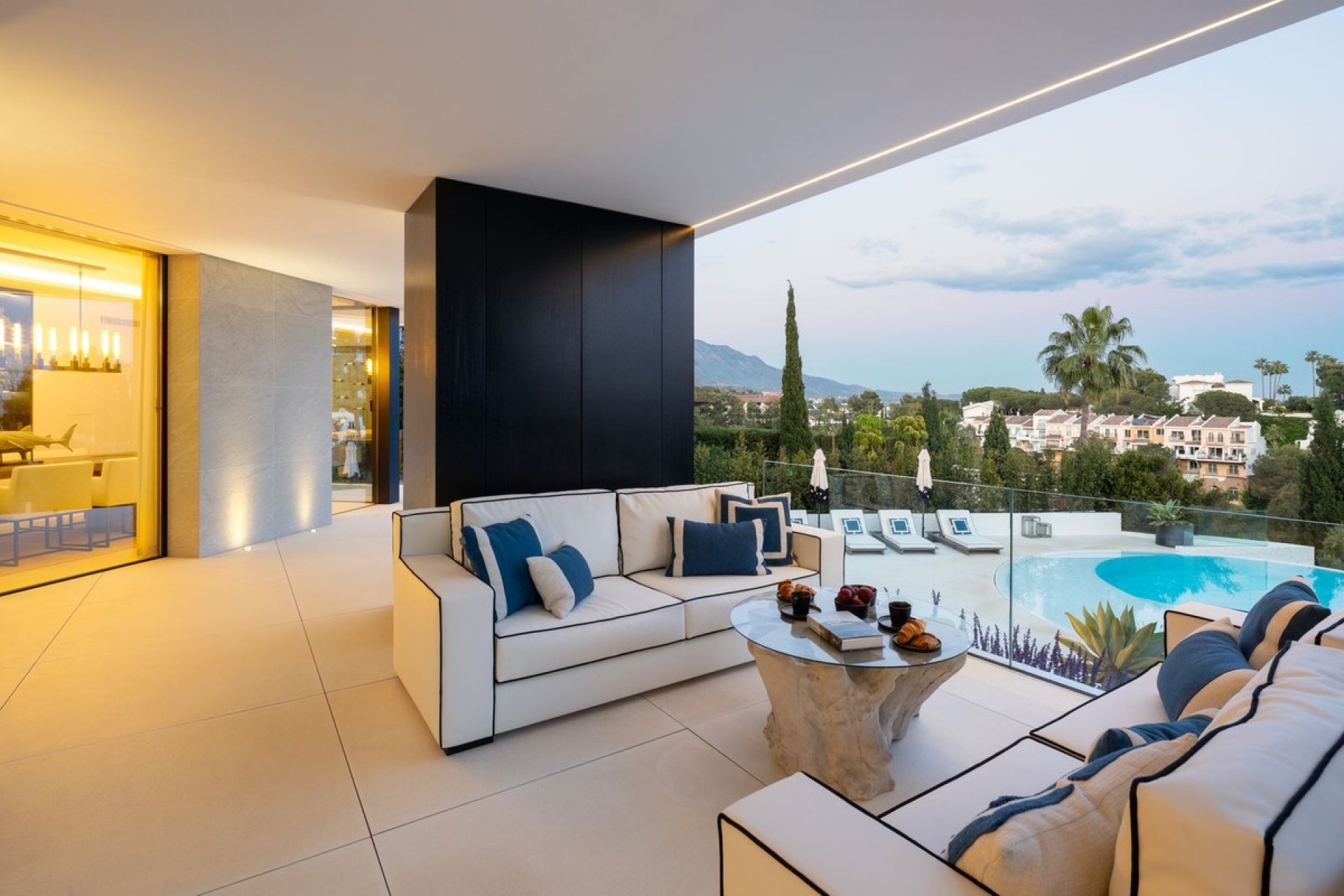 Herverkoop - Villa -
Benahavís - Costa del Sol