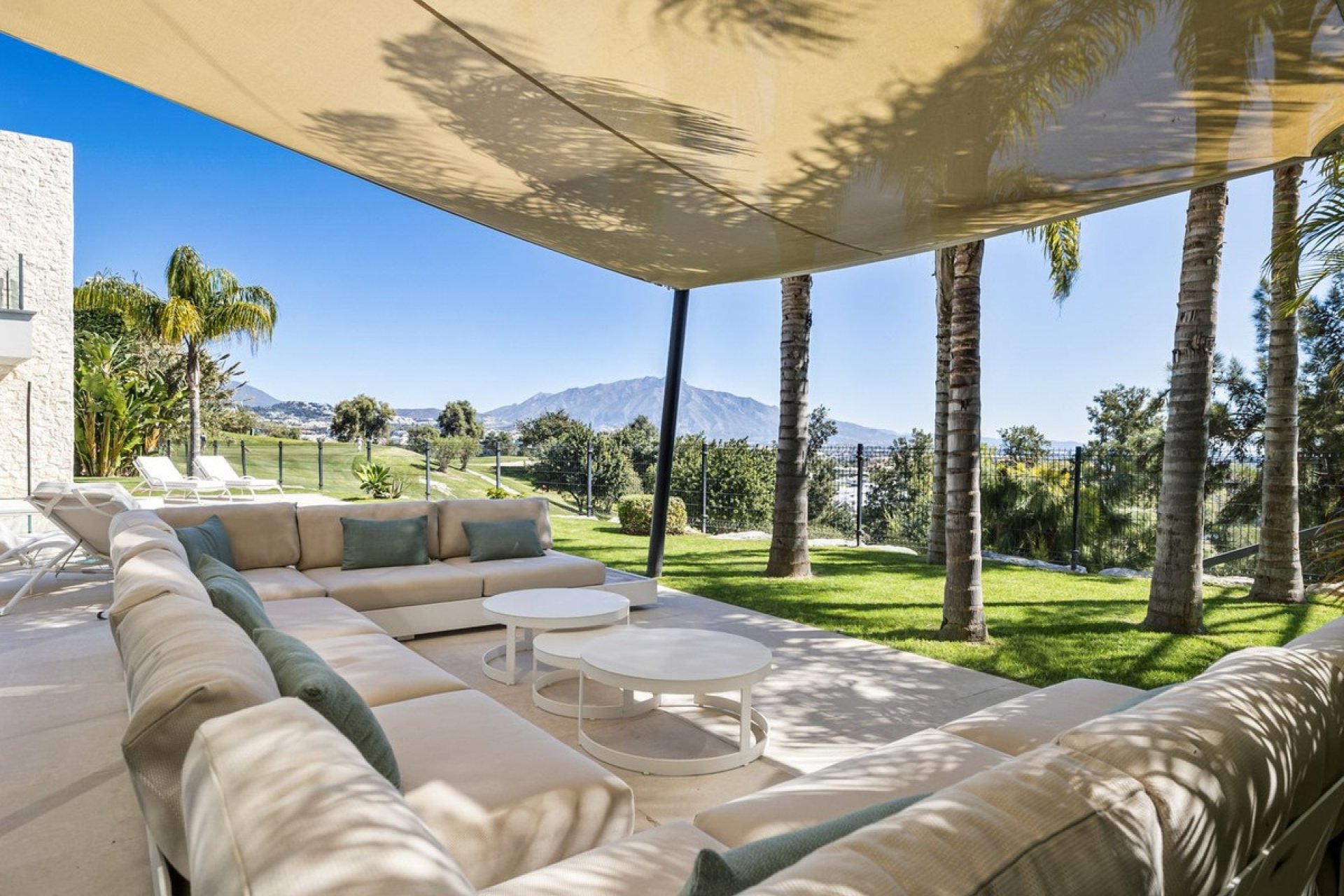 Herverkoop - Villa -
Benahavís - Costa del Sol